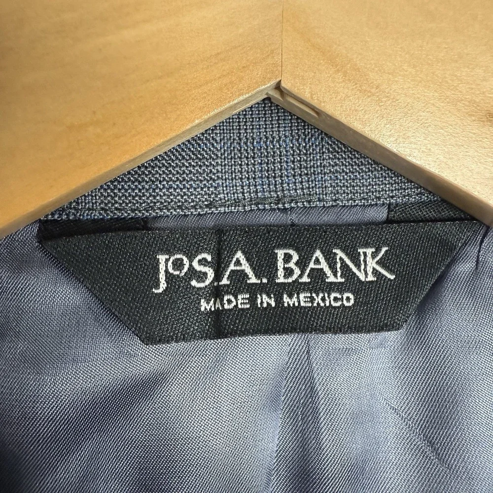 Jos. A. Bank James Wool Silk Blend Blazer Jacket  Blue Plaid 44R Preppy Business